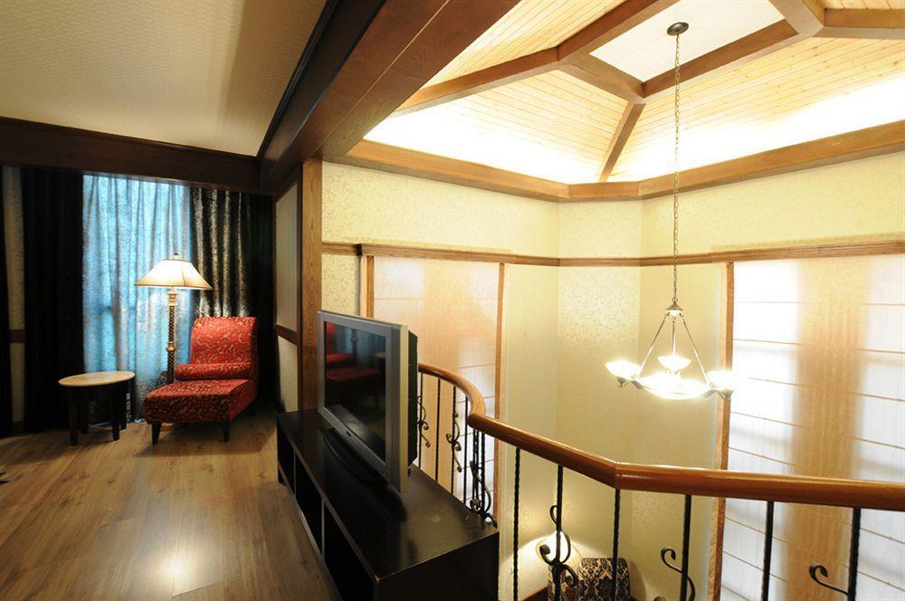 Liti Motel Taichung Eksteriør bilde